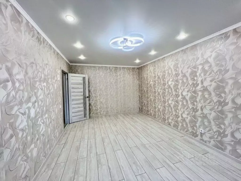 1-к кв. Брянская область, Брянск Брянский пер., 63 (46.0 м) - Фото 1