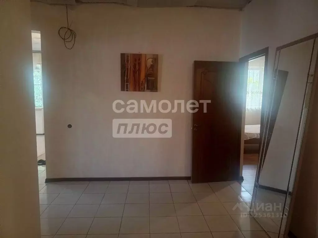 Дом в Краснодарский край, Динской район, Пластуновское с/пос, ... - Фото 2