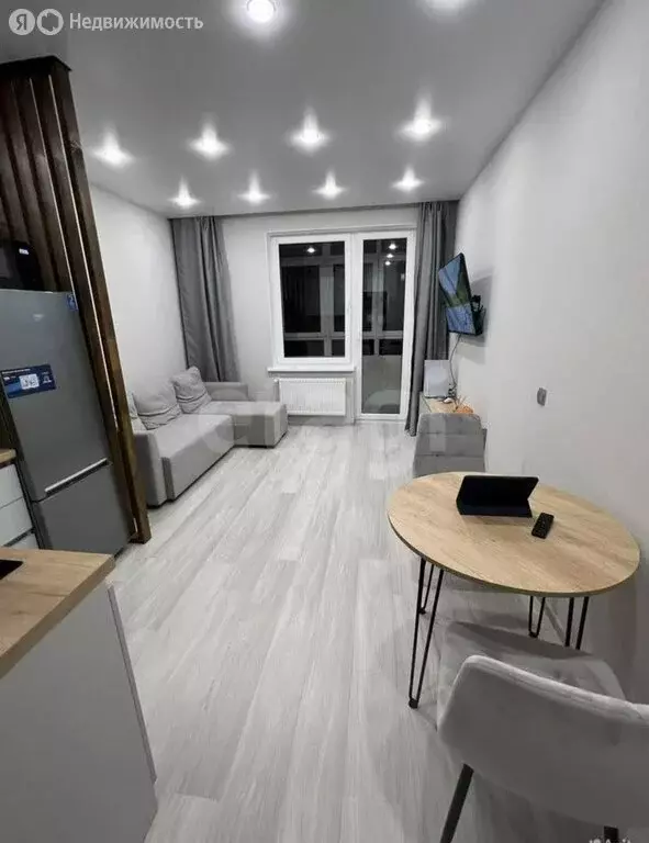 Квартира-студия: Калининград, Батальная улица, 100 (22.4 м) - Фото 1