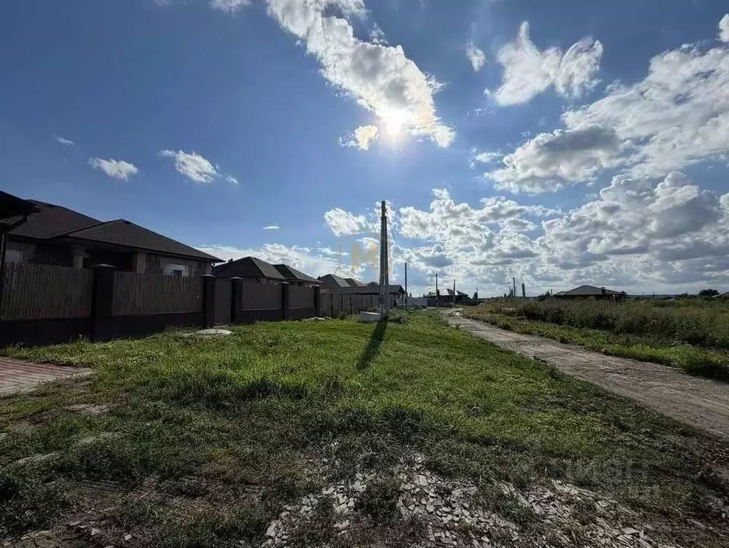Участок в Белгородская область, Яковлевский муниципальный округ, с. ... - Фото 1