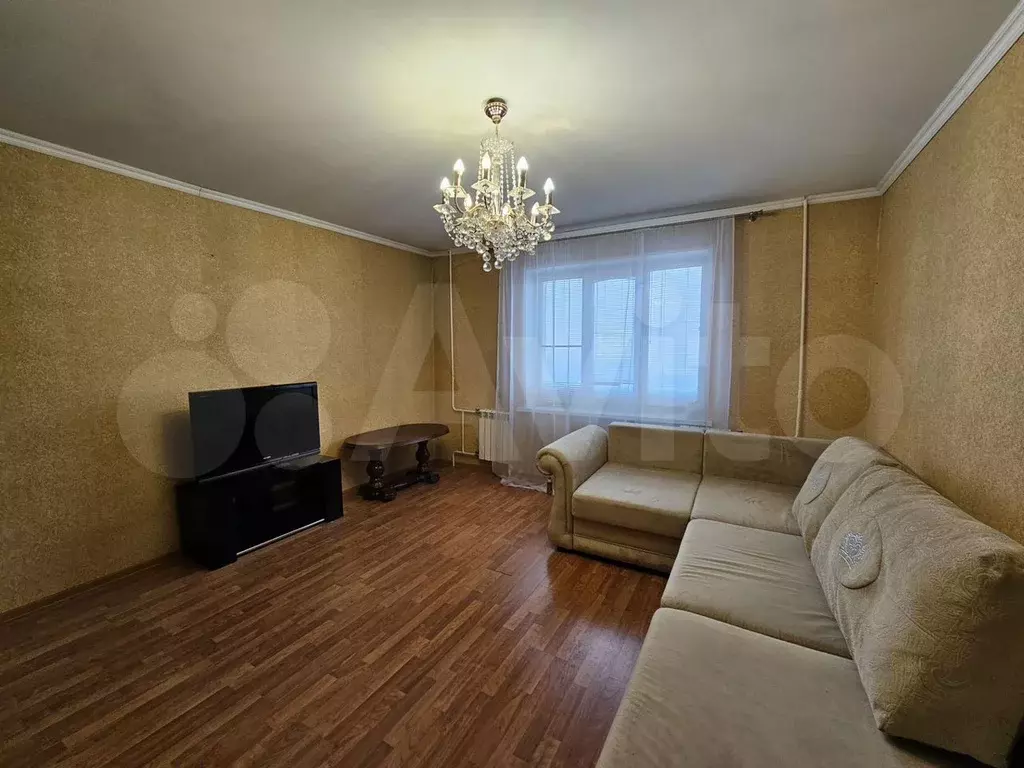 1-к. квартира, 37 м, 9/9 эт. - Фото 0