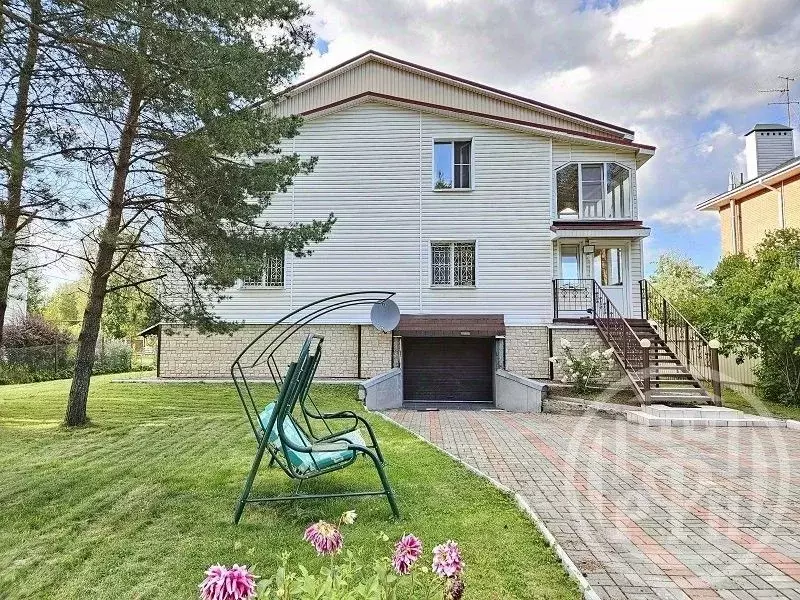 Дом в Ленинградская область, Всеволожск Северная ул., 51 (311 м) - Фото 1