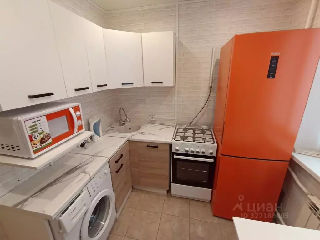 2-к кв. Московская область, Серпухов ул. Космонавтов, 25А (42.4 м) - Фото 2