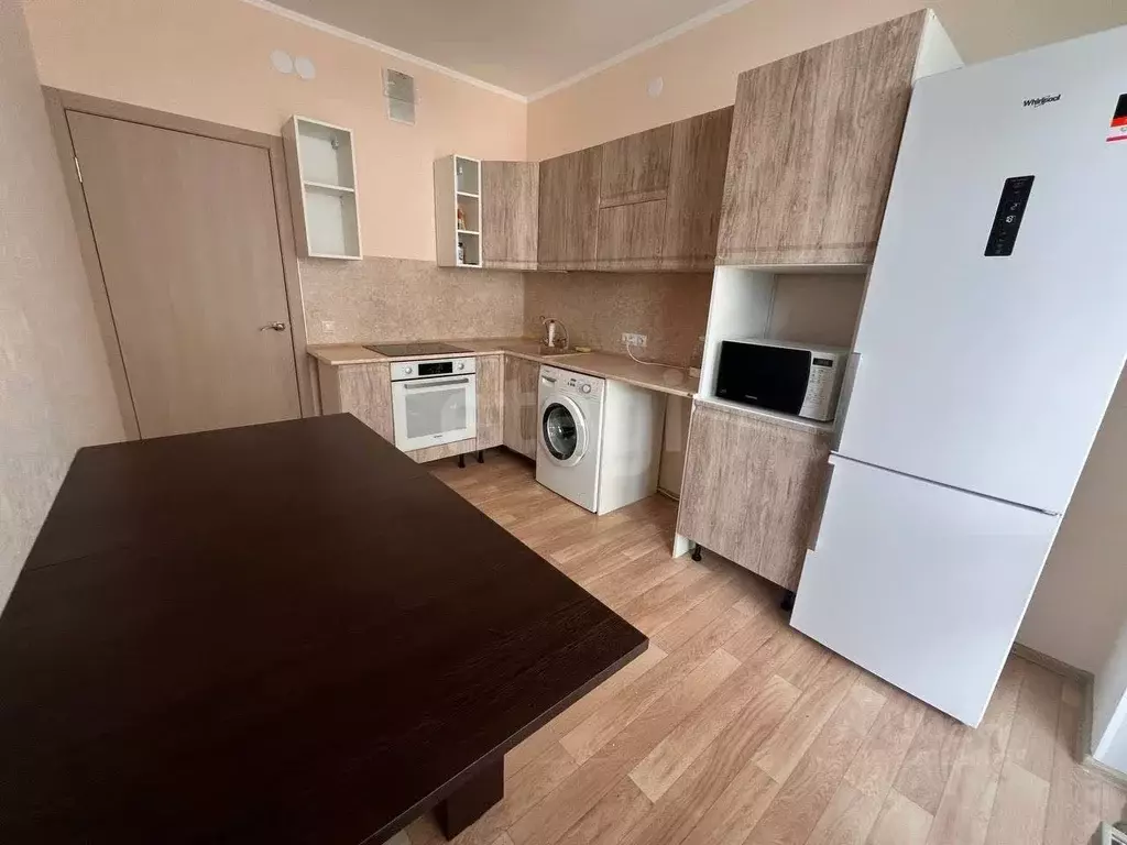2-к кв. Пермский край, Пермь бул. Гагарина, 74В (48.0 м) - Фото 0