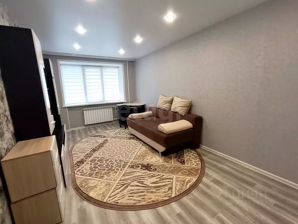 2-к кв. Кемеровская область, Юрга просп. Победы, 18 (43.8 м) - Фото 1