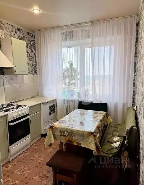 2-к кв. Белгородская область, Губкин ул. Космонавтов, 7 (51.2 м) - Фото 1