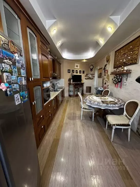 3-к кв. Бурятия, Улан-Удэ просп. Победы, 16 (90.0 м) - Фото 1