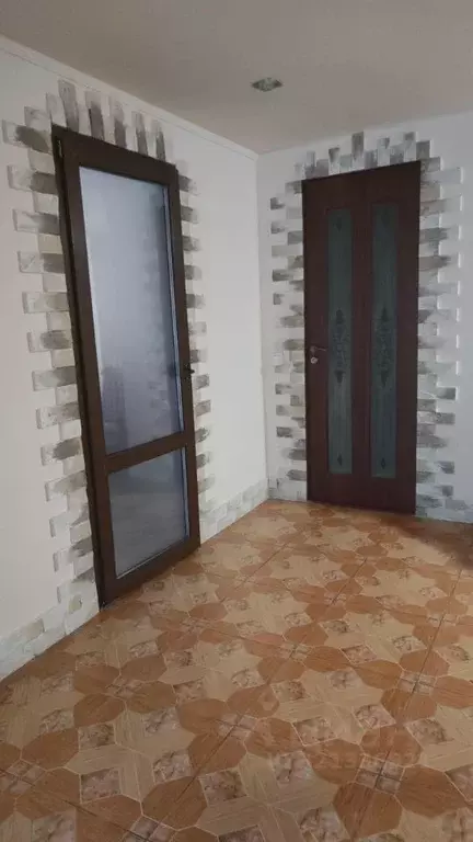 Дом в Саратовская область, с. Усть-Курдюм ул. Зеленая, 16 (200 м) - Фото 1