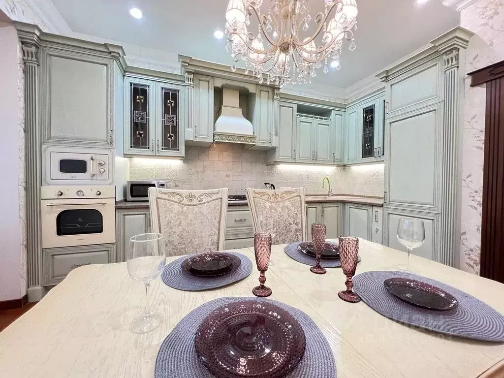 2-к кв. Орловская область, Орел Октябрьская ул., 38 (75.0 м) - Фото 1