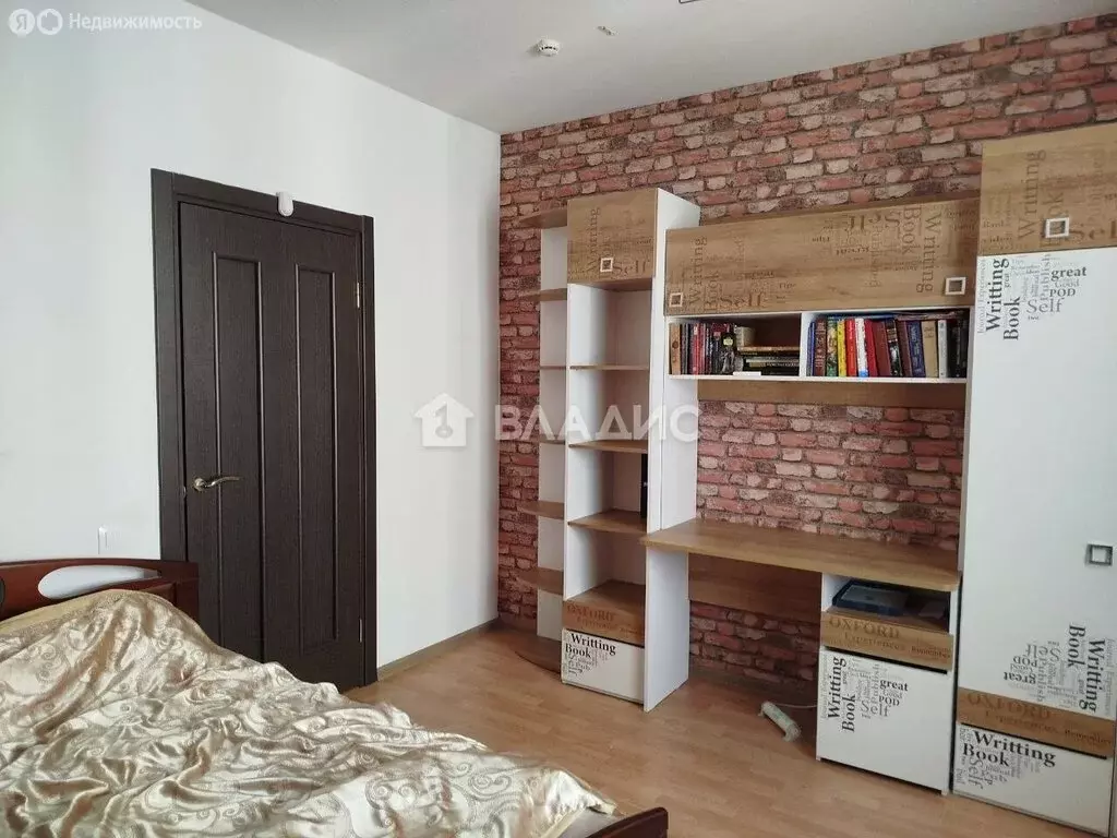 3-комнатная квартира: Белгород, улица Дзержинского, 10 (78.8 м) - Фото 0