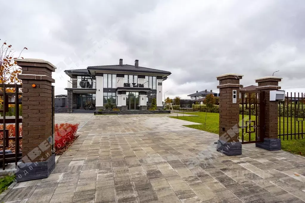 Дом в Ленинградская область, Тосненский район, Федоровское городское ... - Фото 1