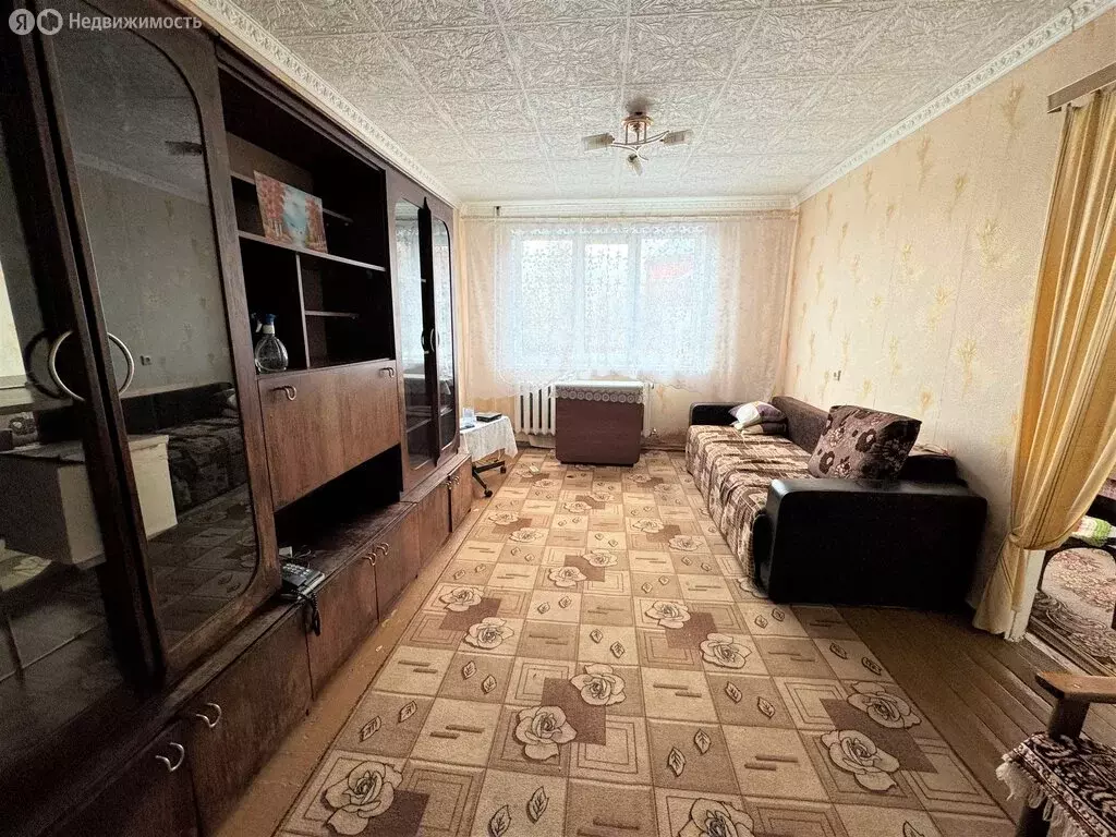 3-комнатная квартира: Гарашкинское, улица Ильича, 23 (57.2 м) - Фото 1