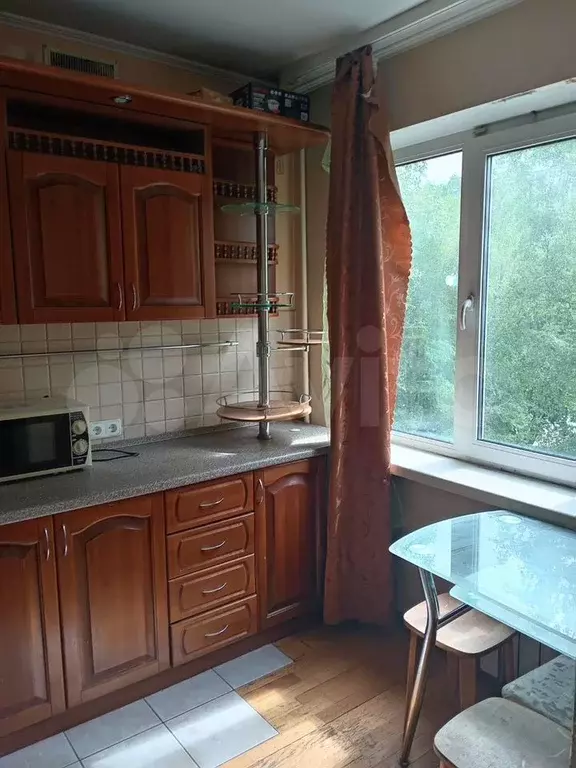 3-к. квартира, 70 м, 4/9 эт. - Фото 0