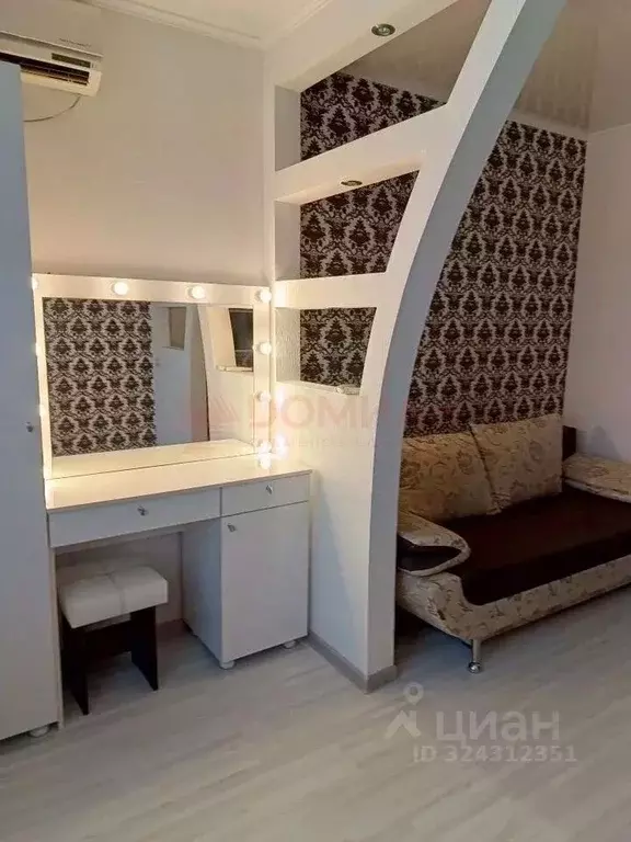 2-к кв. Ростовская область, Волгодонск ул. Черникова, 2/31 (47.0 м) - Фото 1