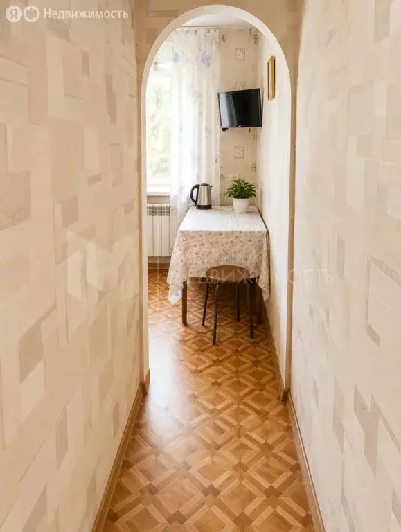 2-комнатная квартира: Тюмень, улица Луначарского, 36 (43.8 м) - Фото 1