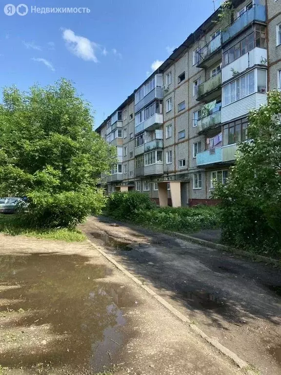 2-комнатная квартира: посёлок городского типа Редкино, улица Гагарина, ... - Фото 1