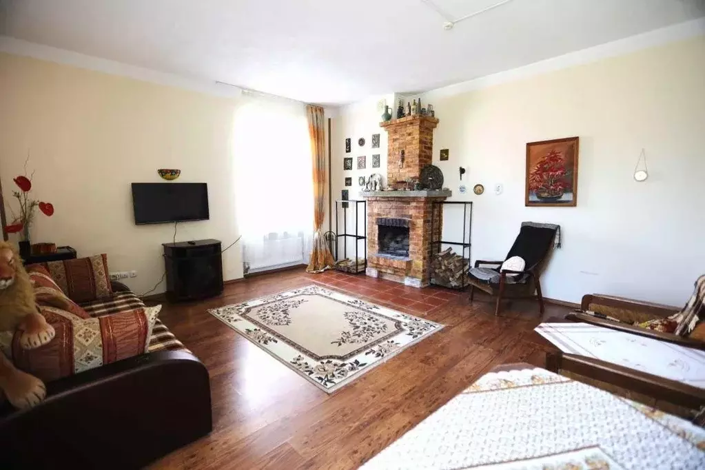 Комната Калининградская область, Балтийск ул. Л. Некрасова, 9 (48.0 м) - Фото 2