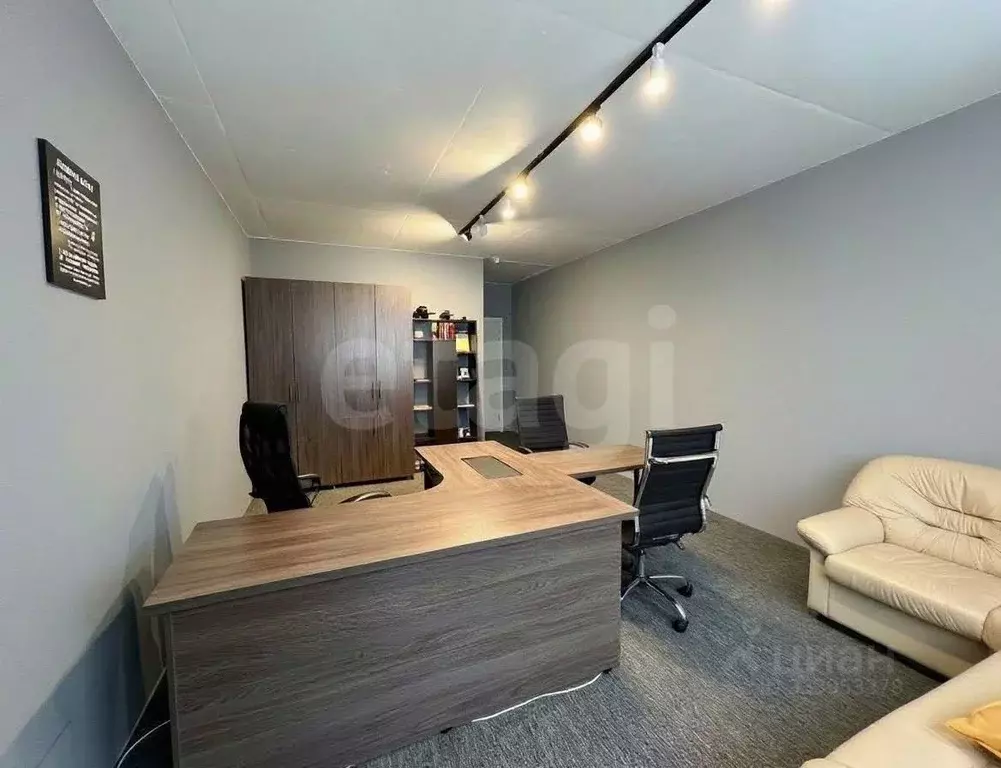 3-к кв. Татарстан, Казань ул. Лукина, 50А (95.9 м) - Фото 1