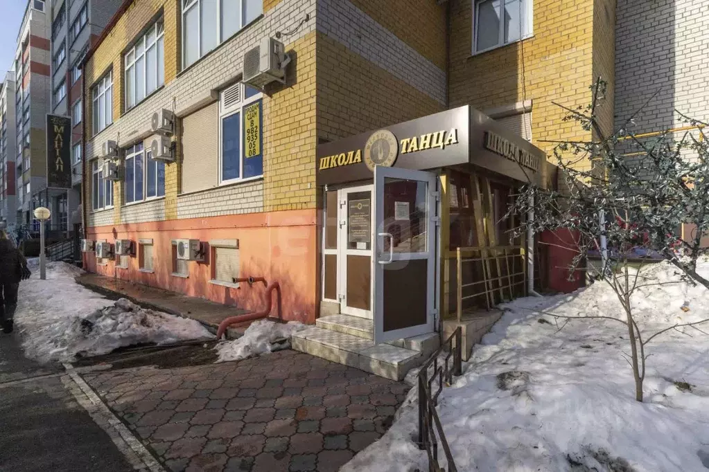 Помещение свободного назначения в Тюменская область, Тюмень ул. ... - Фото 1