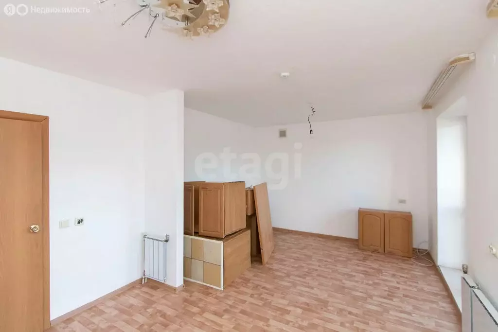 Квартира-студия: Винзили, улица 60 лет Октября, 16 (26.8 м) - Фото 2