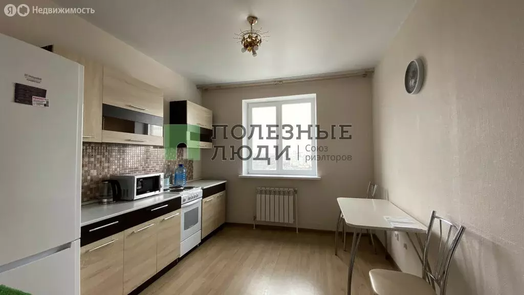 1-комнатная квартира: Белгород, улица Газовиков, 13А (36 м) - Фото 1