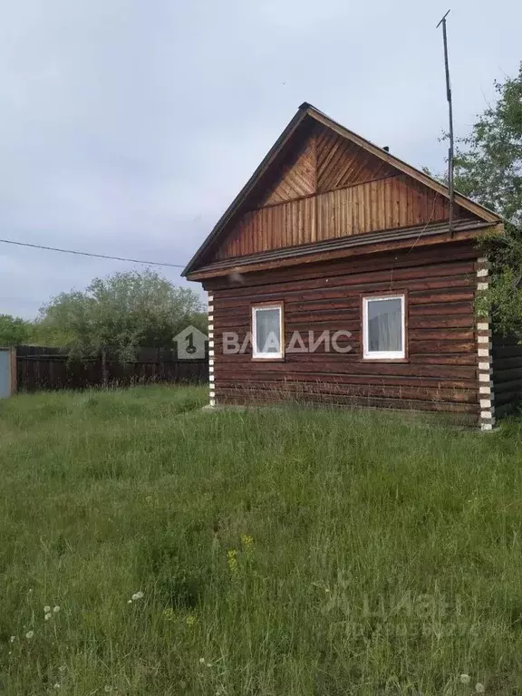 Дом в Бурятия, Тарбагатайский район, Саянтуйское муниципальное ... - Фото 1