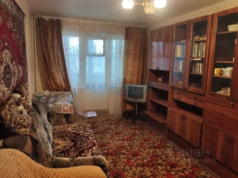 2-к кв. Крым, Керчь Аршинцево мкр, ул. Победы, 15 (43.2 м) - Фото 0