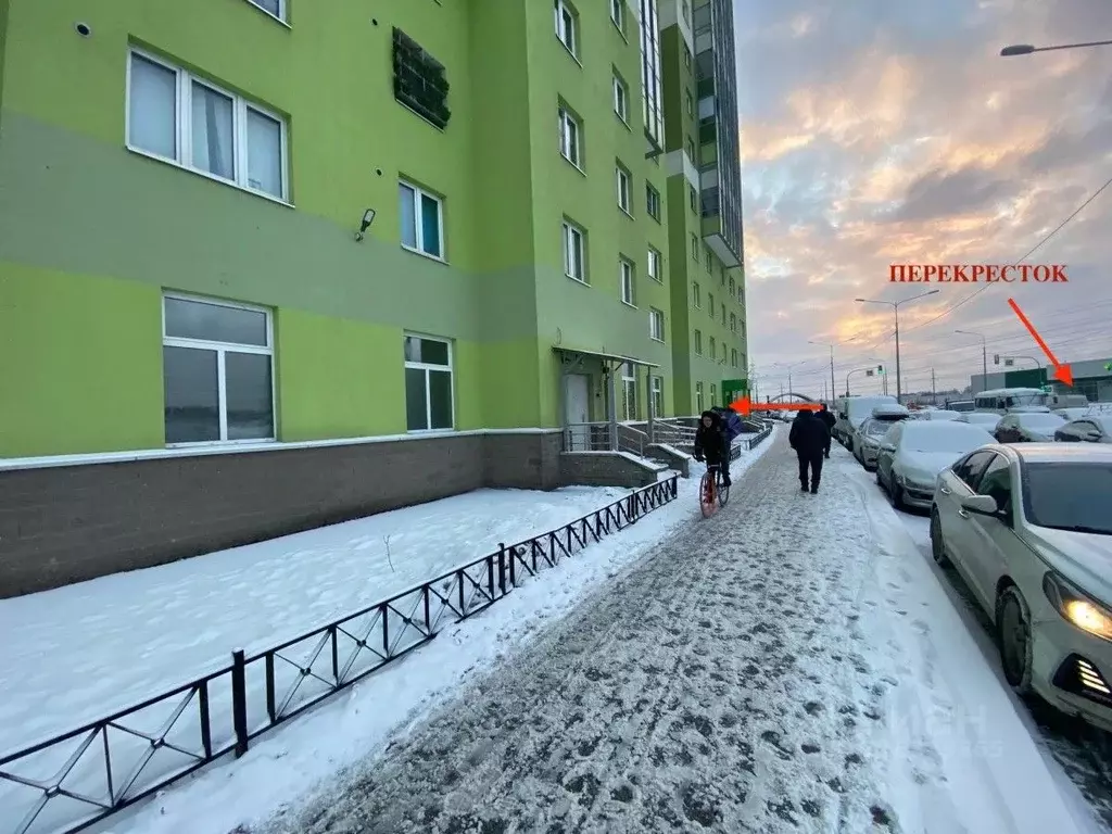 Торговая площадь в Санкт-Петербург просп. Маршака, 2к1 (158 м) - Фото 1