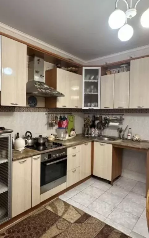 2-к кв. Омская область, Омск 6-й мкр, бул. Зеленый, 11 (77.0 м) - Фото 0