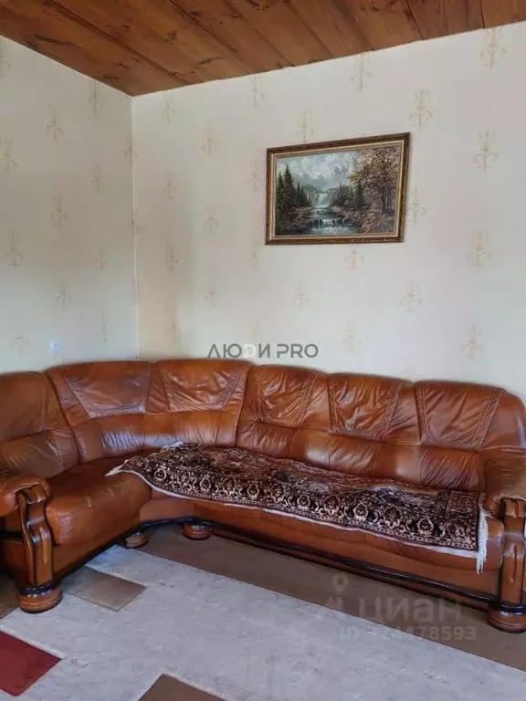 Дом в Башкортостан, Стерлитамакский район, Услинский сельсовет, с. ... - Фото 2