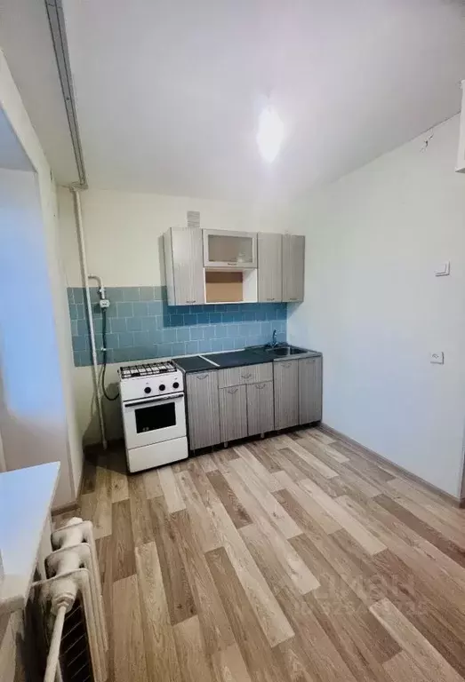 1-к кв. Кировская область, Кирово-Чепецк Сосновая ул., 40к1 (27.9 м) - Фото 2