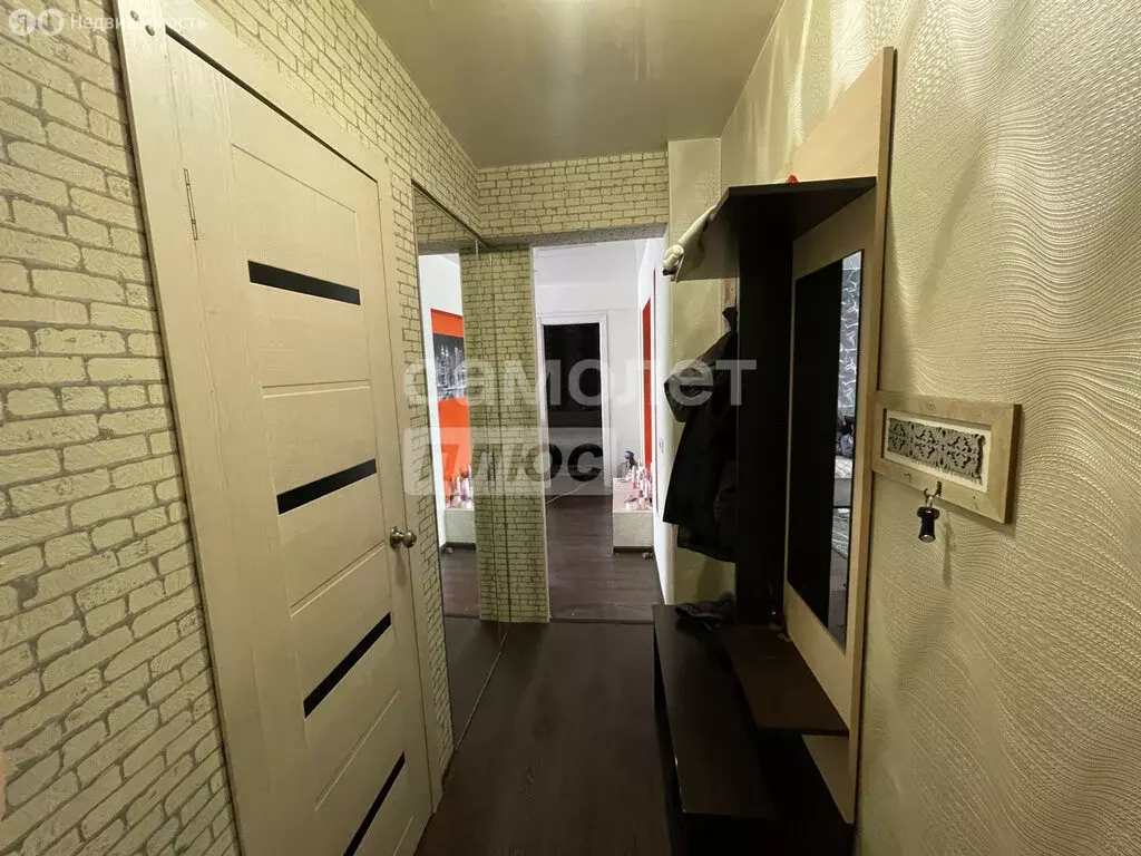 3-комнатная квартира: Ангарск, улица Карла Маркса, 5 (45 м) - Фото 1