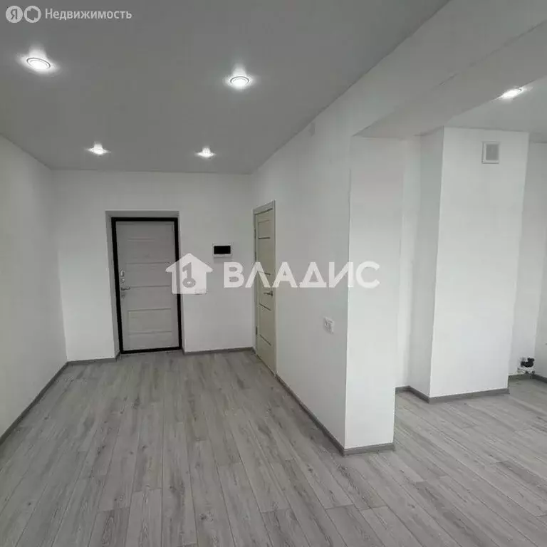 1-комнатная квартира: Улан-Удэ, улица Москалёва, 13 (30 м) - Фото 1