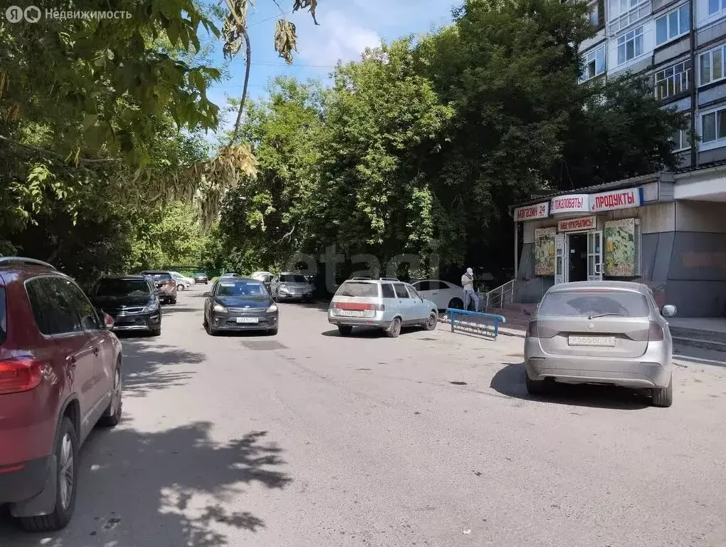 1-комнатная квартира: Тюмень, улица Седова, 66 (12.8 м) - Фото 1