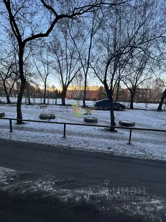 3-к кв. Омская область, Омск ул. Степанца, 8А (62.0 м) - Фото 2