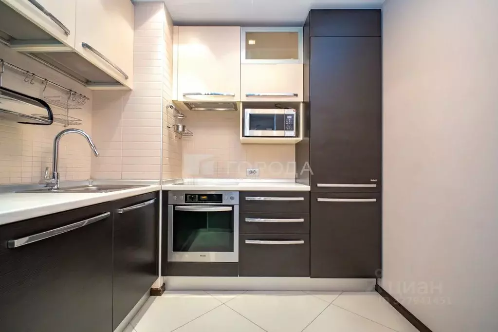 3-к кв. Новосибирская область, Новосибирск Овражная ул., 4 (69.0 м) - Фото 2