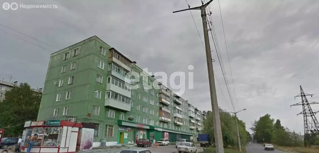 3-комнатная квартира: Златоуст, 3-й микрорайон проспекта имени Ю.А. ... - Фото 2