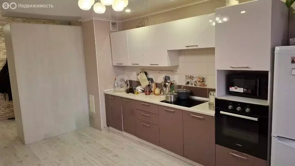 2-комнатная квартира: деревня Дударева, улица Созидателей, 5 (66 м) - Фото 1