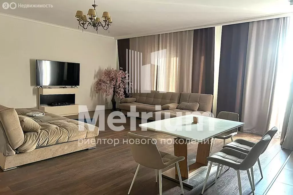 4-комнатная квартира: Москва, улица Остоженка, 11 (177.8 м) - Фото 1