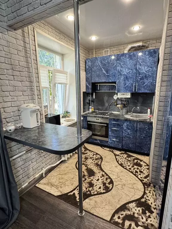 1-к. квартира, 31,9 м, 1/2 эт. - Фото 0