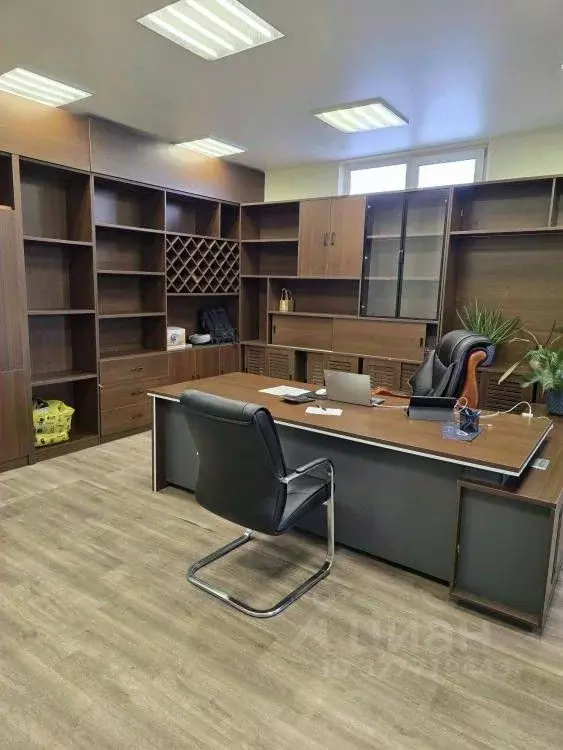 Офис в Иркутская область, Иркутск ул. Рабочего Штаба, 38 (50 м) - Фото 1