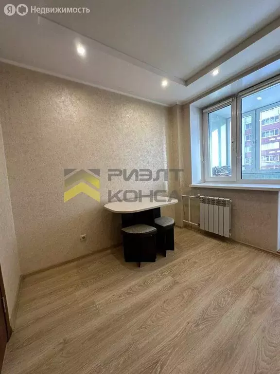 1-комнатная квартира: Омск, улица Конева, 44 (33 м) - Фото 1