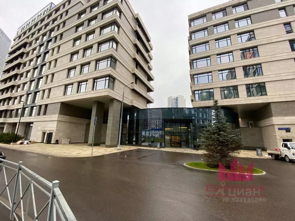 Помещение свободного назначения в Москва ул. Сергея Бондарчука, 6 (210 ... - Фото 1