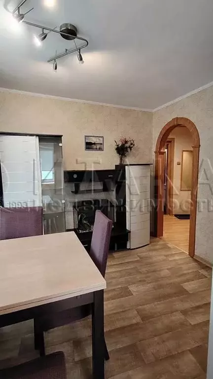 Комната 27,8 м в 9-к., 3/5 эт. - Фото 0
