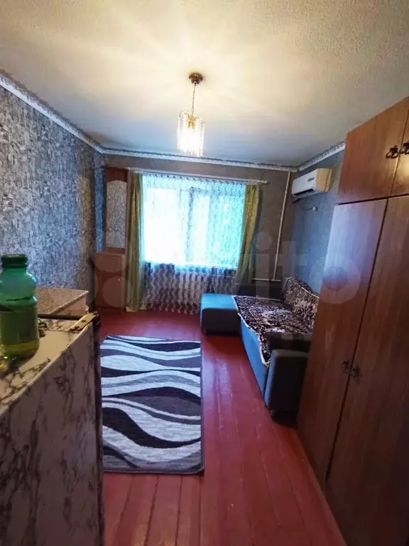 Комната 13 м в 1-к., 2/6 эт. - Фото 0