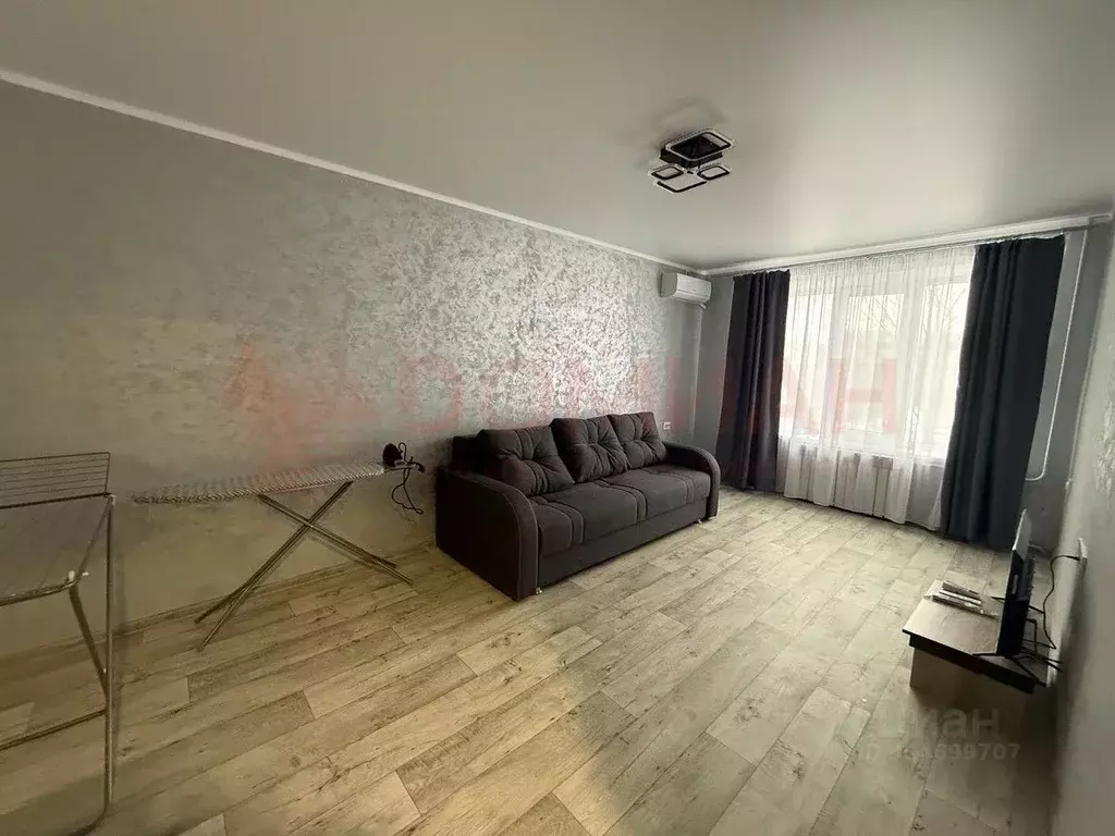 2-к кв. Ростовская область, Волгодонск просп. Строителей, 11 (44.8 м) - Фото 1