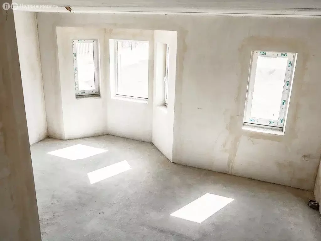 Дом в Агалатовское сельское поселение (124 м) - Фото 1