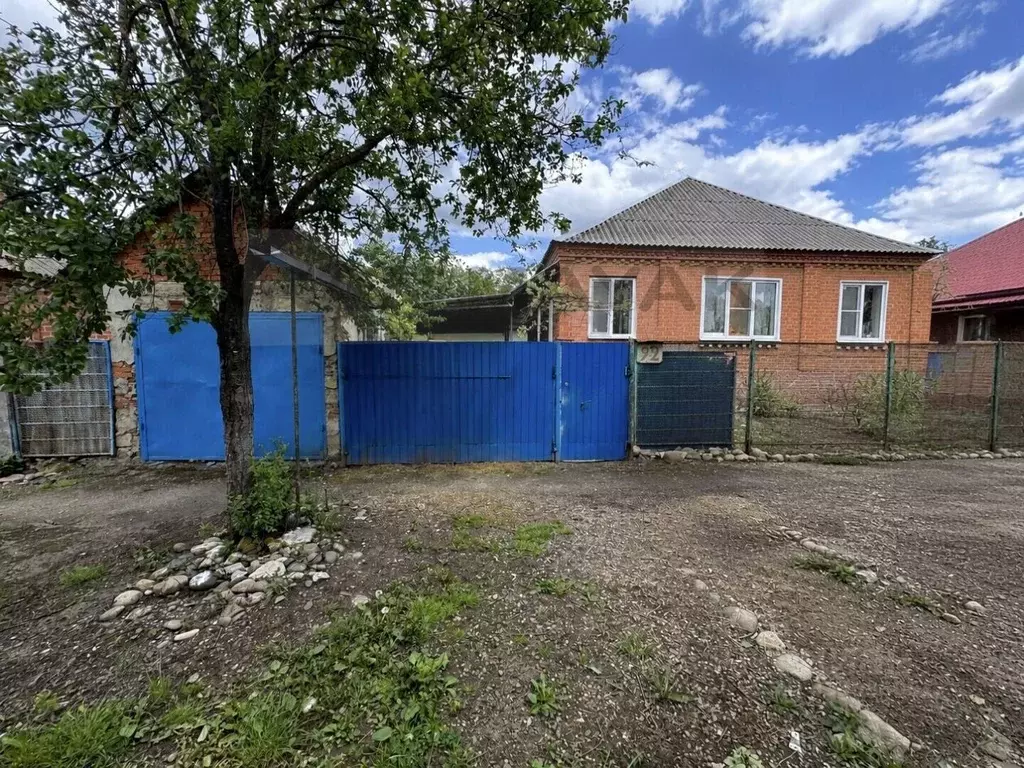 Дом в Адыгея, Майкопский район, Победенское с/пос, пос. Удобный ул. ... - Фото 1