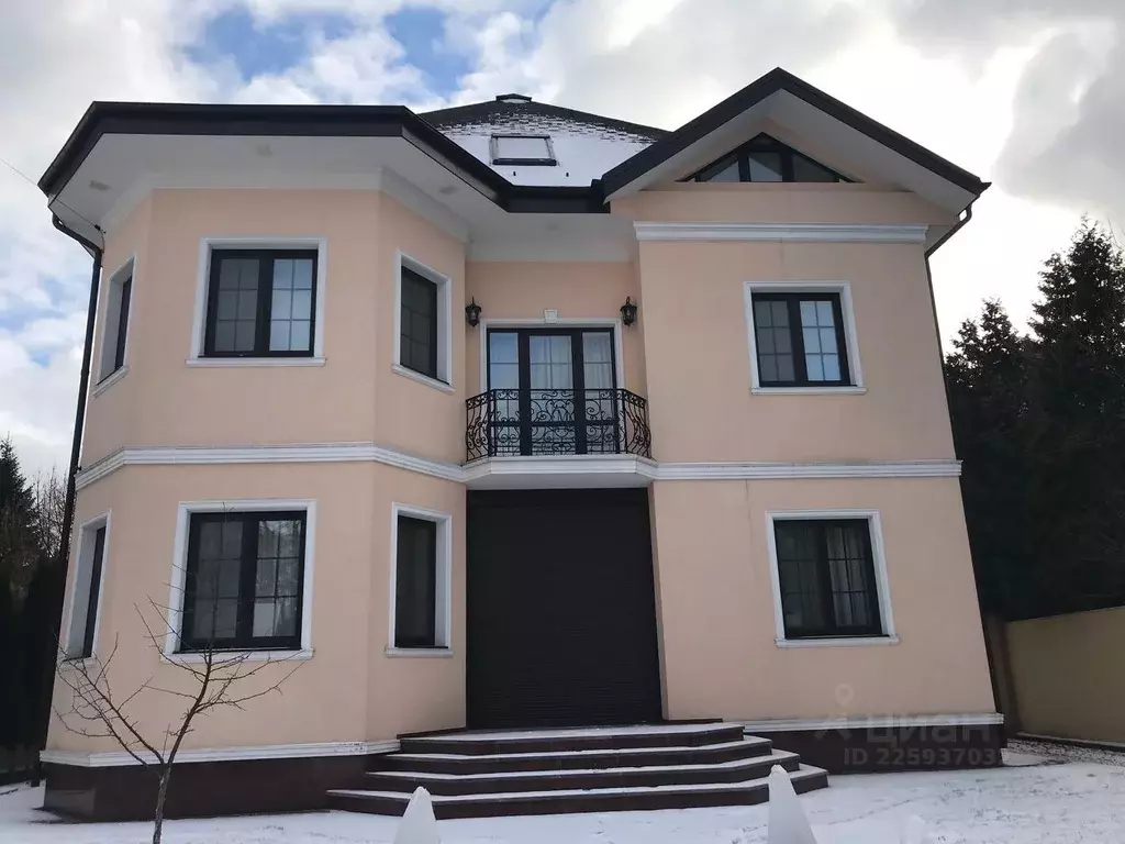 Коттедж в Москва Очаковская ул., 26С1 (450 м) - Фото 2