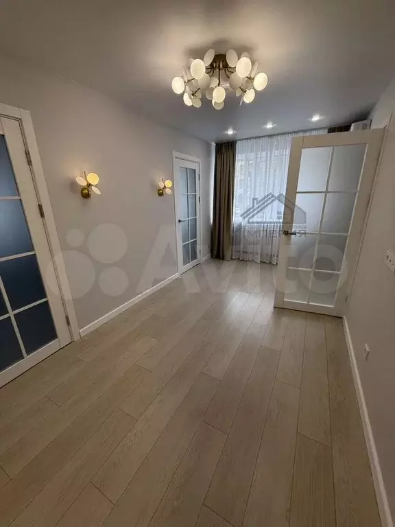3-к. квартира, 43 м, 2/5 эт. - Фото 0